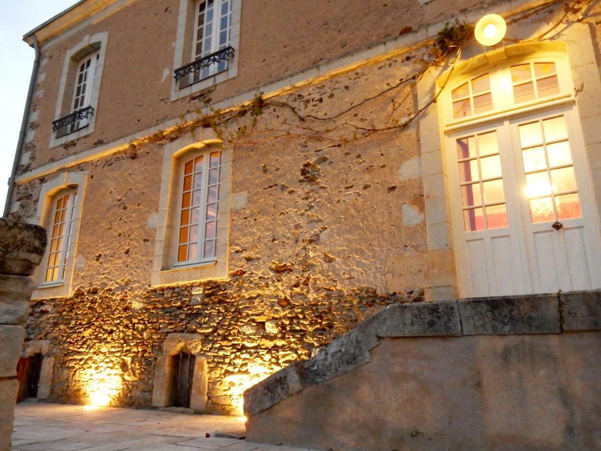 Le Presbytere Du Vigneau Ménil Zewnętrze zdjęcie