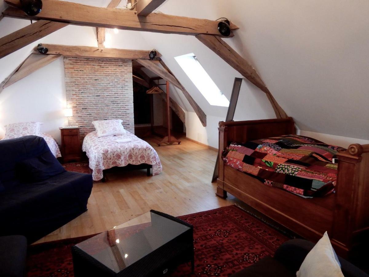 Le Presbytere Du Vigneau Ménil Zewnętrze zdjęcie